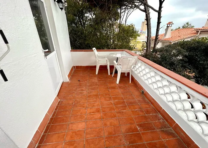 Nuevos Apartamentos Frente Al Mar Y A La Playa